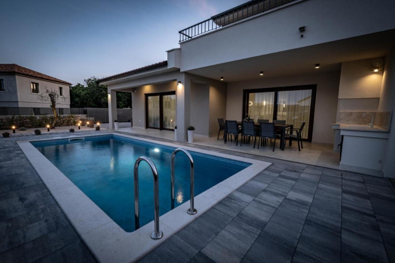 Villa Monika Muraj ภายนอก รูปภาพ