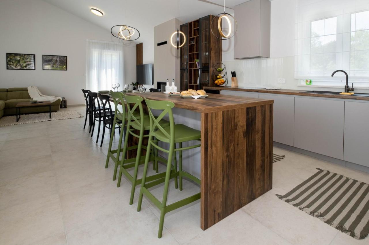 Villa Monika Muraj ภายนอก รูปภาพ