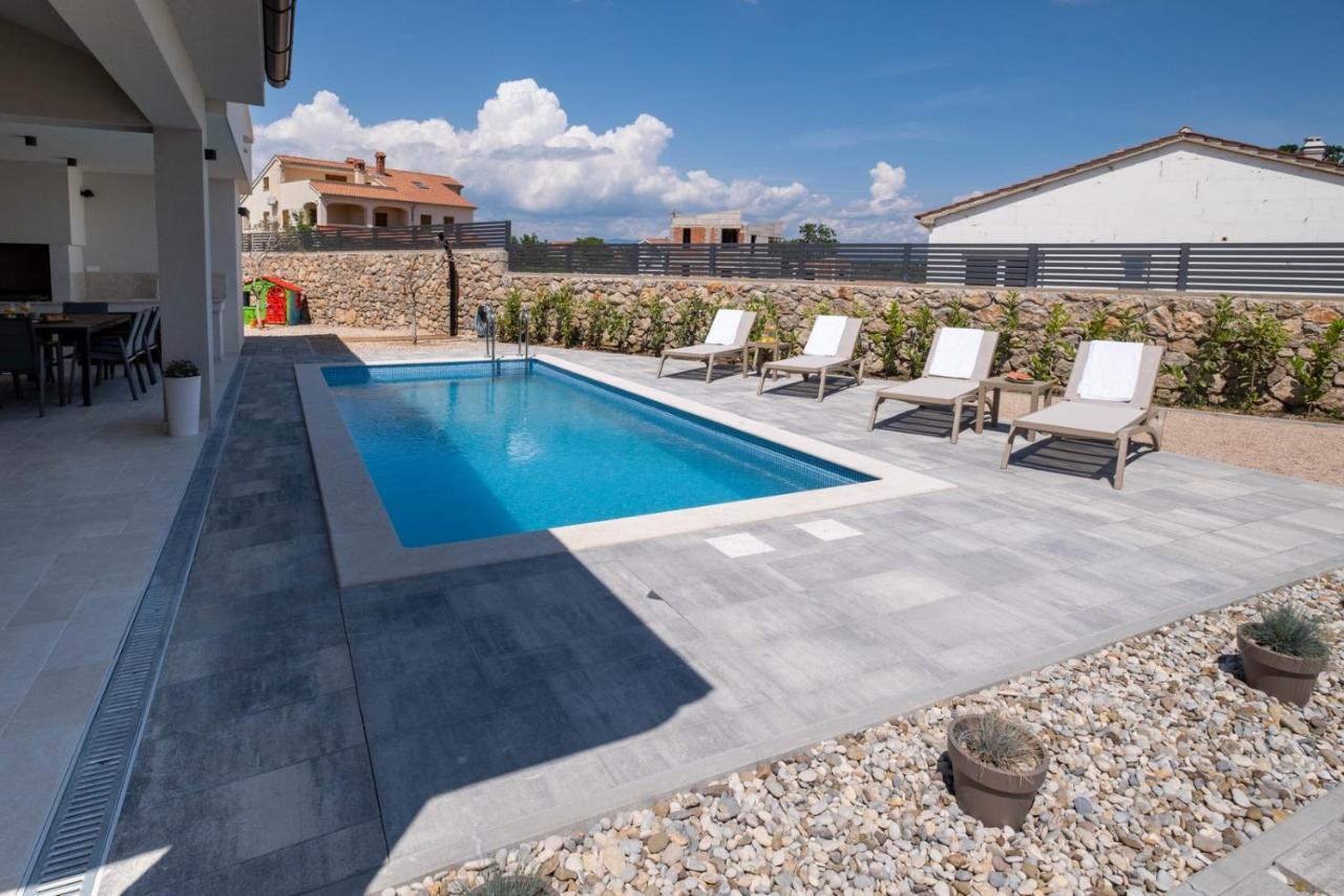 Villa Monika Muraj ภายนอก รูปภาพ